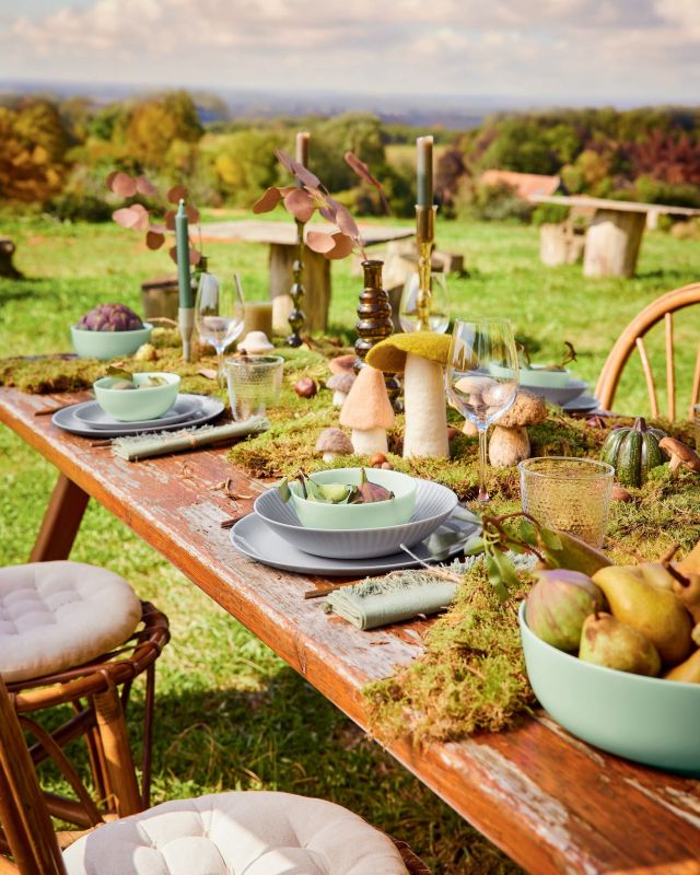 Autumn inspiration... 🍄🌰🌲
#table #autumn #automnal #mushrooms #chestnuts #trees #moment #life #lieu #pause #sharing